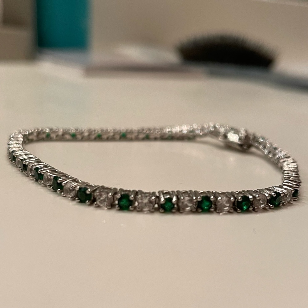 White Sapphire and Emerald Tennis Bracelet
